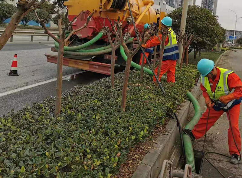 琼山市政管道清淤